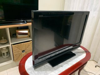 Sony Bravia 32 TV (No Smart TV)
