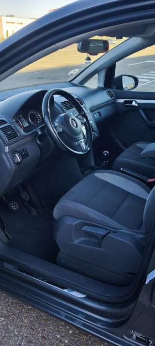 Volkswagen Touran 2013