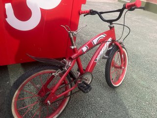 Bicicleta infantil roja Speed Racing