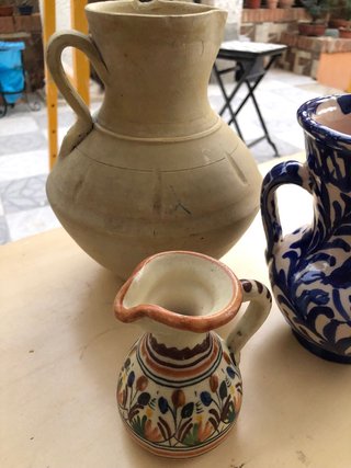 3 jarrones barro y cerámica granadina fajalauza