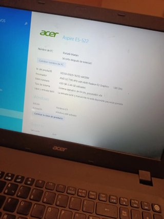 Ordenador portátil Acer negro 8 con cargador