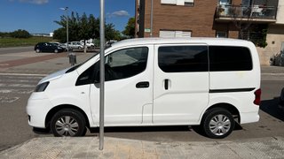 Nissan NV200 2012