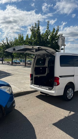 Nissan NV200 2012