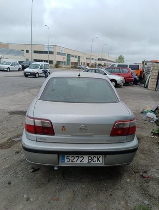Paragolpes del opel 6048 1400209 omega 2.5 at (131