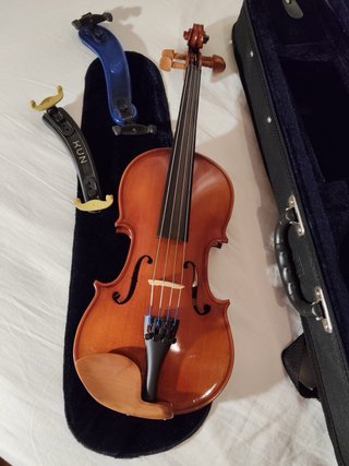 Viola 1/2 con funda y arco