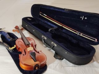 Viola 1/2 con funda y arco