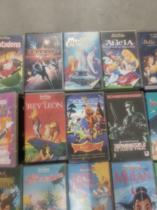 Lote 24 Películas Infantiles VHS