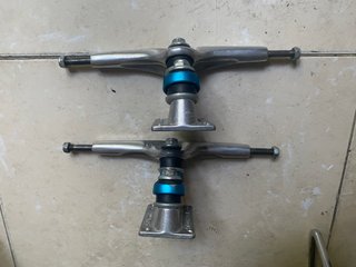 Ejes surfskate Gullwing Sidewinder II 185mm