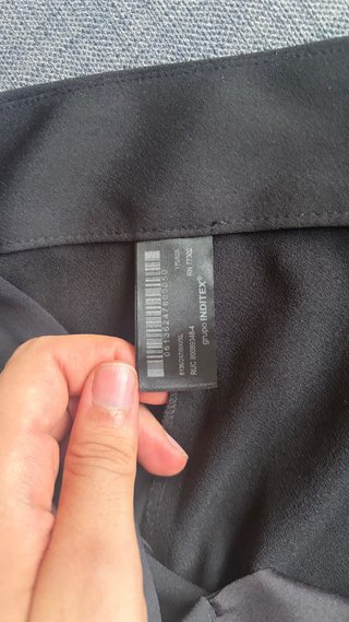 Pantalón Zara pinzas negro
