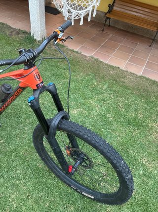 Mondraker Foxy R Carbon