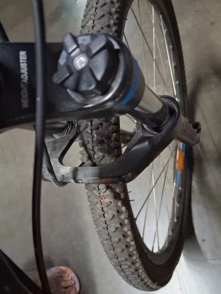 Cubierta Btwin All Terrain 27.5x2.00
