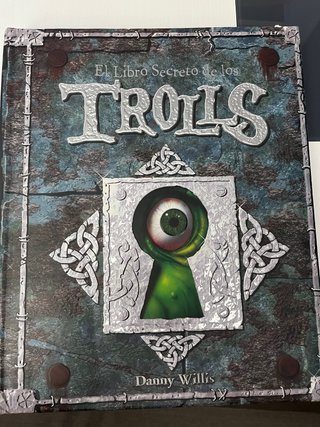 El libro secreto de los trolls