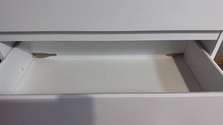 Cajonera blanca Ikea