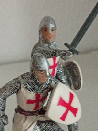 Figuras Caballeros Templarios Resina