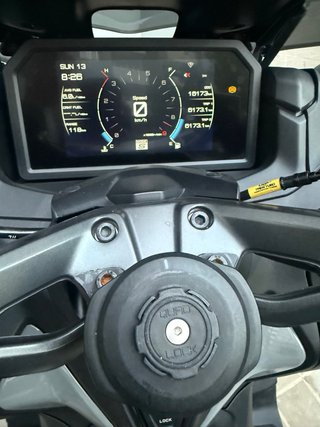 Yamaha TMAX 560