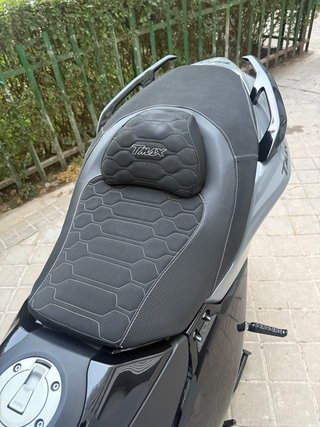 Yamaha TMAX 560