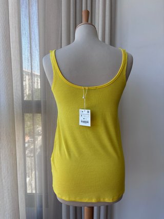 Camiseta sin mangas amarilla Talla S
