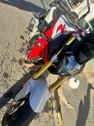 BMW F900 R (15.130kms) Full Equip