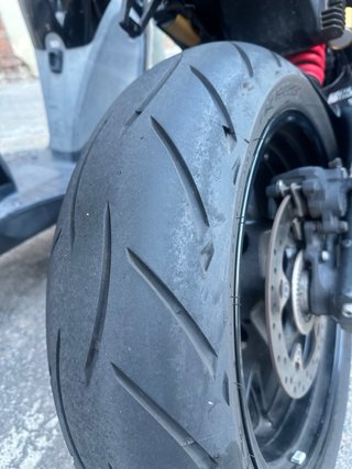 BMW F900 R (15.130kms) Full Equip