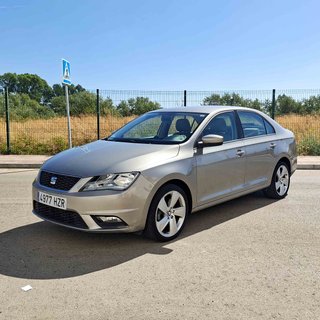 SEAT TOLEDO 1.6 Tdi STYLE _ 105 cv _ 2014