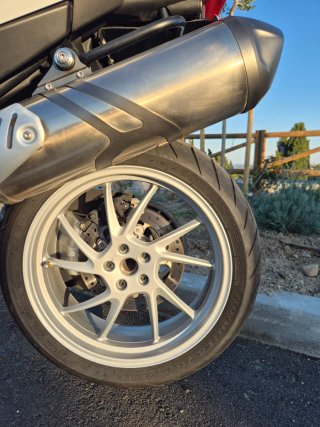 2018 BMW F800 GT 18.700km comprada a BMW