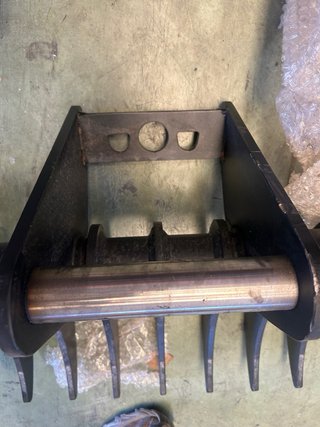 Rastrillo para excavadora