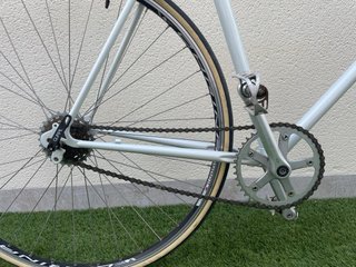 Bicicleta carretera vintage blanca