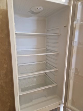 Frigorífico funcionando