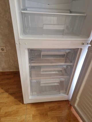 Frigorífico funcionando