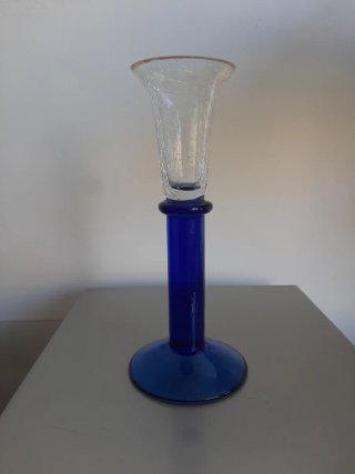 Candelabro de cristal azul