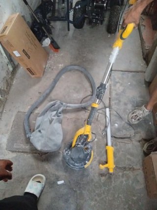 Pulidora de yeso con aspiración
