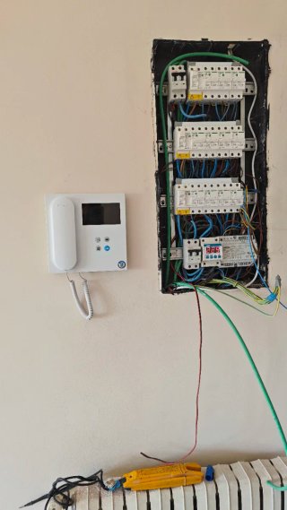técnico polivalente Fontanería y electricita