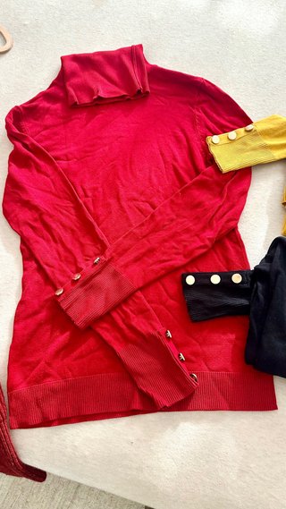 Confezione di 4 maglioni con collo alto e bottoni