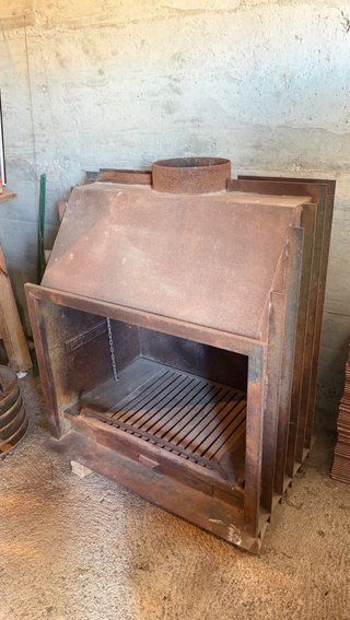 Chimenea de hierro para leña