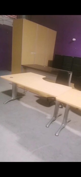 Lote Muebles Oficina: Escritorios y Cajoneras