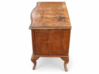 Cómoda de madera con 4 cajones