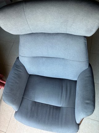 Sillón Mimma Gallery “KITA” gris tela y madera