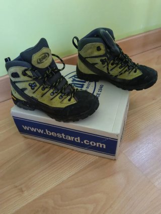 Botas trekking junior Bestard