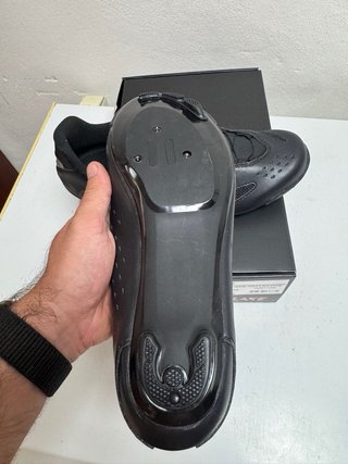 NUEVAS Zapatillas Lake CX177 Talla 45 Negras