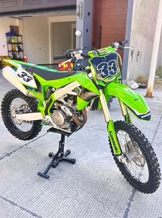 Kawasaki KXF 450 Motocross Verde