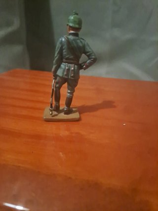 Figura oficial prusiano plomo El Prado