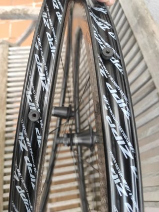 Ruedas Zipp 404 Firecrest Carbono
