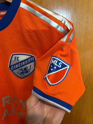 Camiseta FC Cincinnati Adidas 22/23 Talla XS