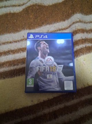 FIFA 18 PS4 (PlayStation 4) - Juego Deportivo