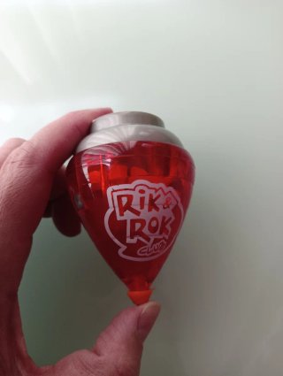 RiK & Rok Riñonera y Juguetes