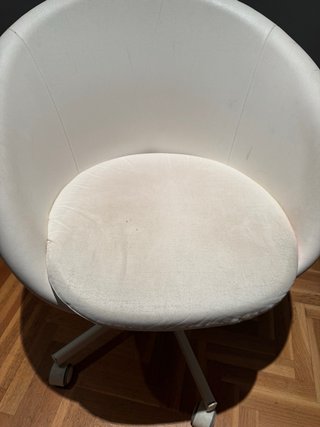 Silla de escritorio IKEA.