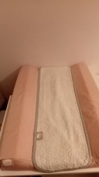 Cambiador para bebé niña rosa