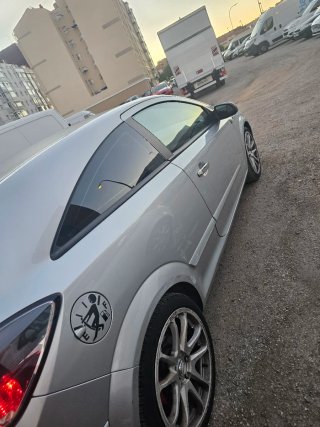 Opel Astra 2007