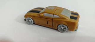 Transformers Dark of the Moon Cyberverse Bumblebee
