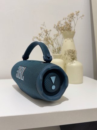 Altavoz JBL Charge 6 Bluetooth - Como nuevo